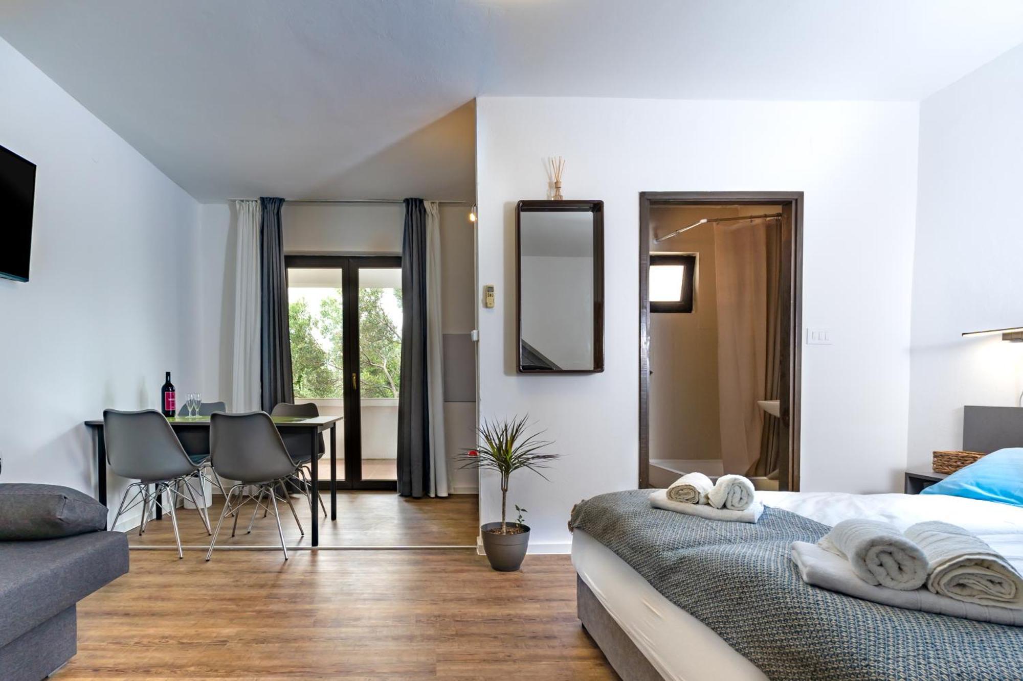 Apartments Dida Sime Starigrad Paklenica Exterior foto